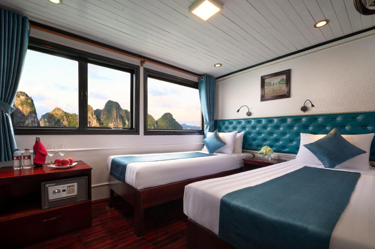 Charm Boutique Cruise Hotell Ha Long Exteriör bild