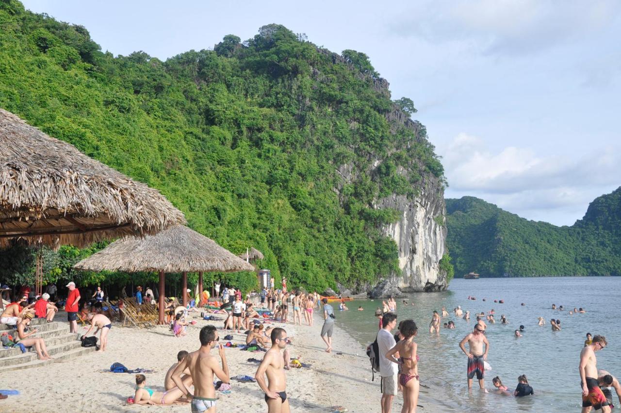 Charm Boutique Cruise Hotell Ha Long Exteriör bild